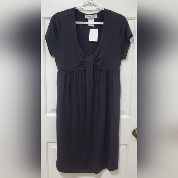 Molly Mae Black Short Sleeve V-Neck Empire Waist Maternity Dress - Picture 3 of 5